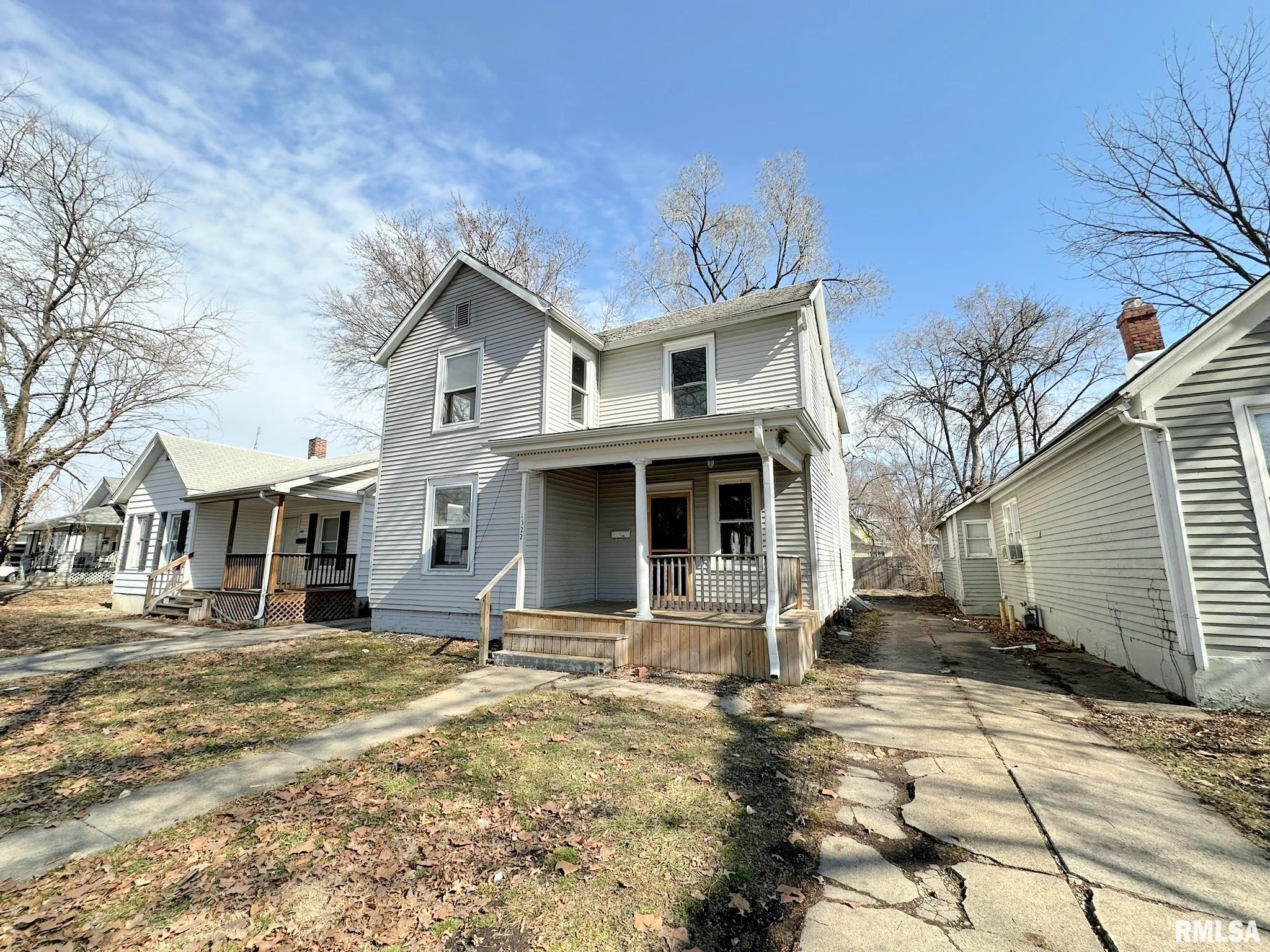 1522 South 7th Street Springfield, IL 62703 - Photo 1 of 11
