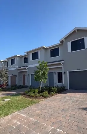 $3,650 | 4860 Dillon Street, Unit 4860, Lake Worth, FL 33463