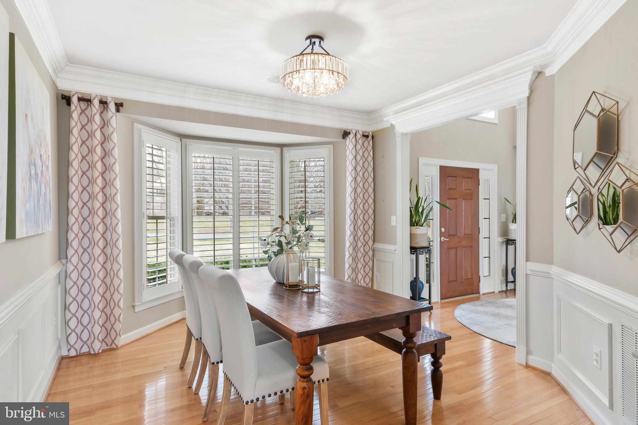 25122 Vista Ridge Road Laytonsville, MD 20882 - Photo 16 of 70 Dining room