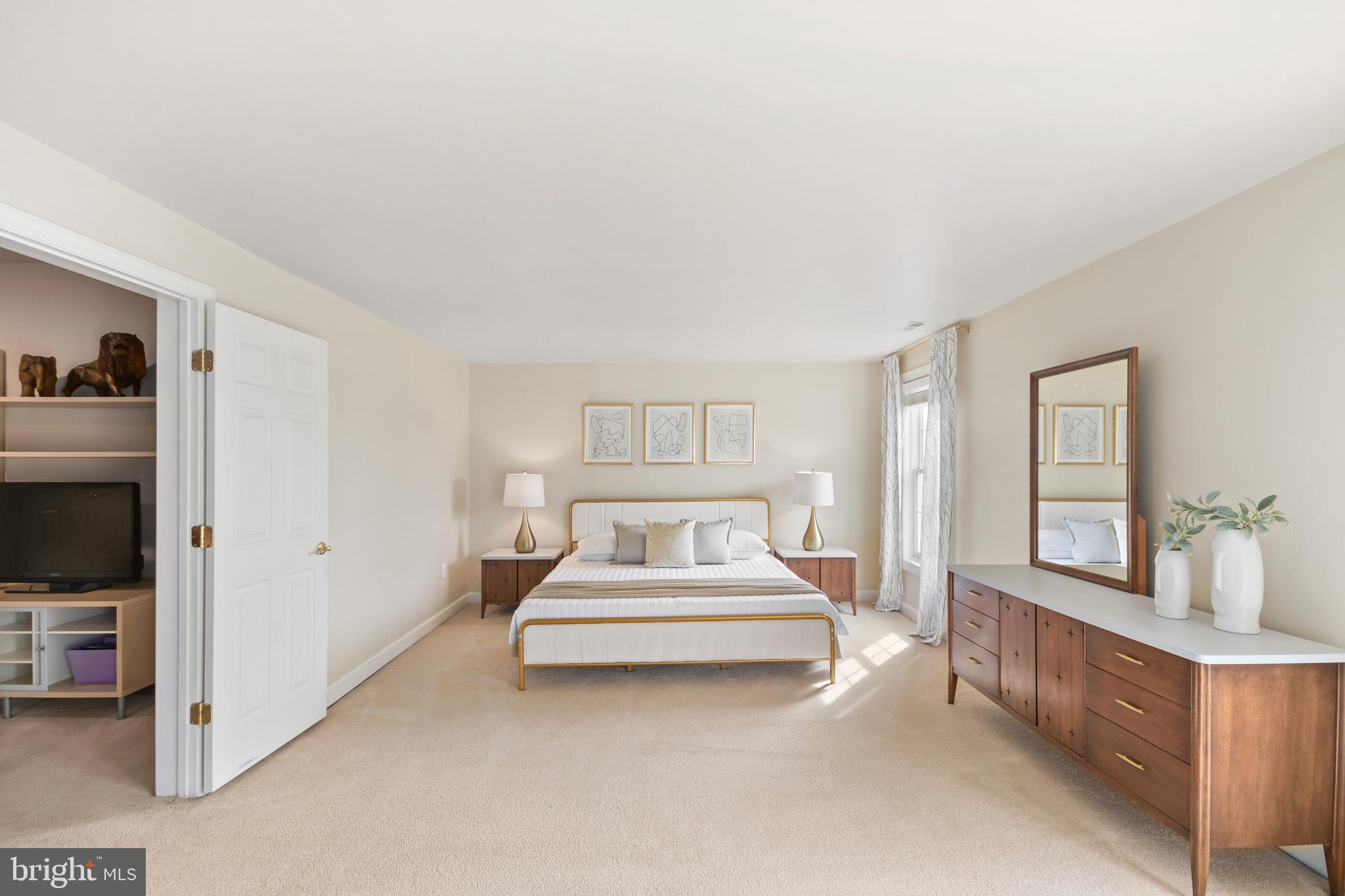 25122 Vista Ridge Road Laytonsville, MD 20882 - Photo 60 of 70 Au Pair suite