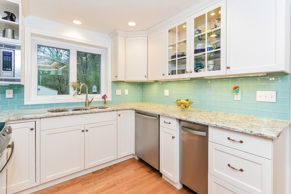 7 Hoover Road Norfolk, MA 02056 - Photo 12 of 30 Gallery Image 12