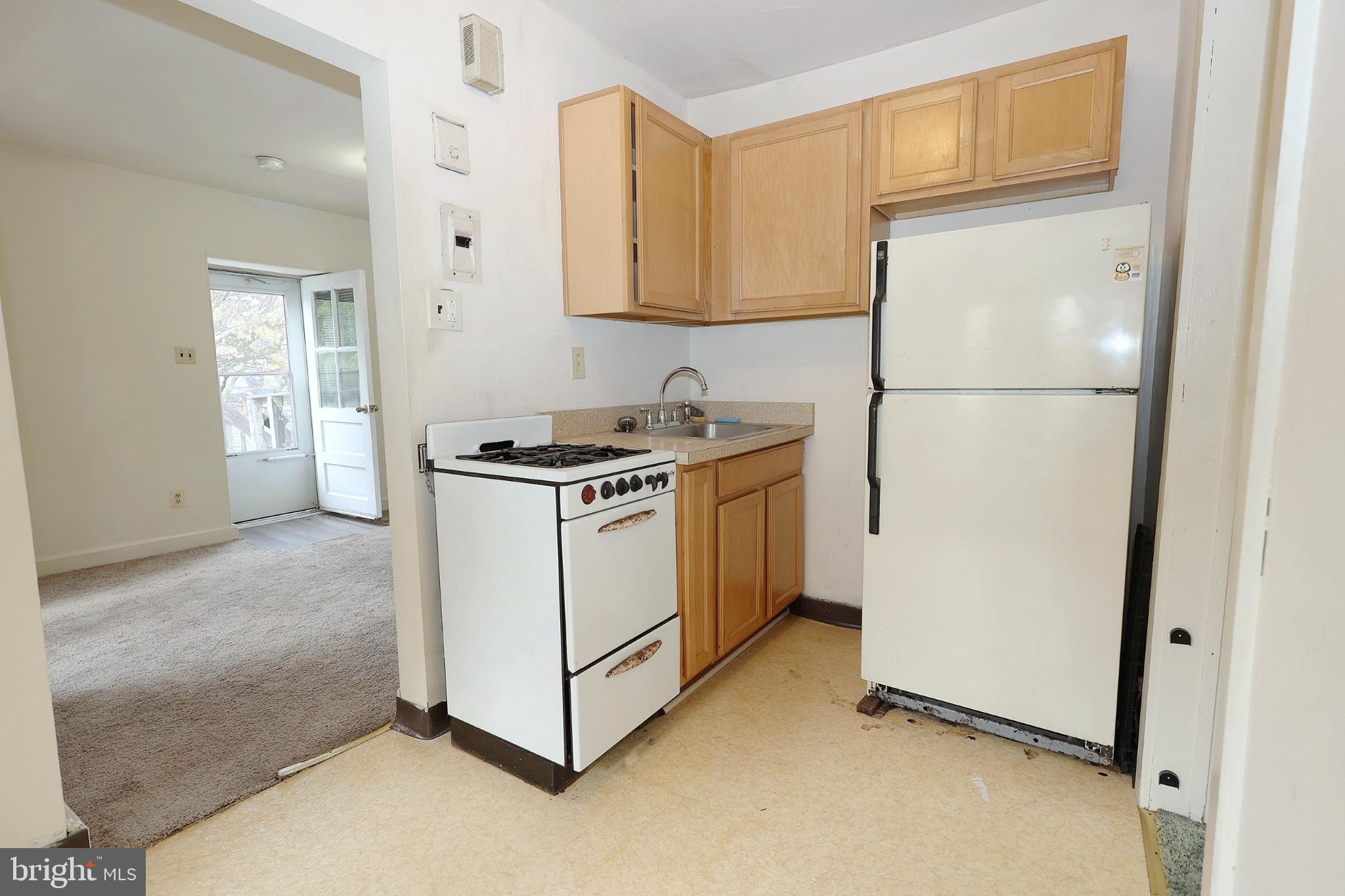 804 Rancocas Avenue Delanco, NJ 08075 - Photo 9 of 17 Kitchen