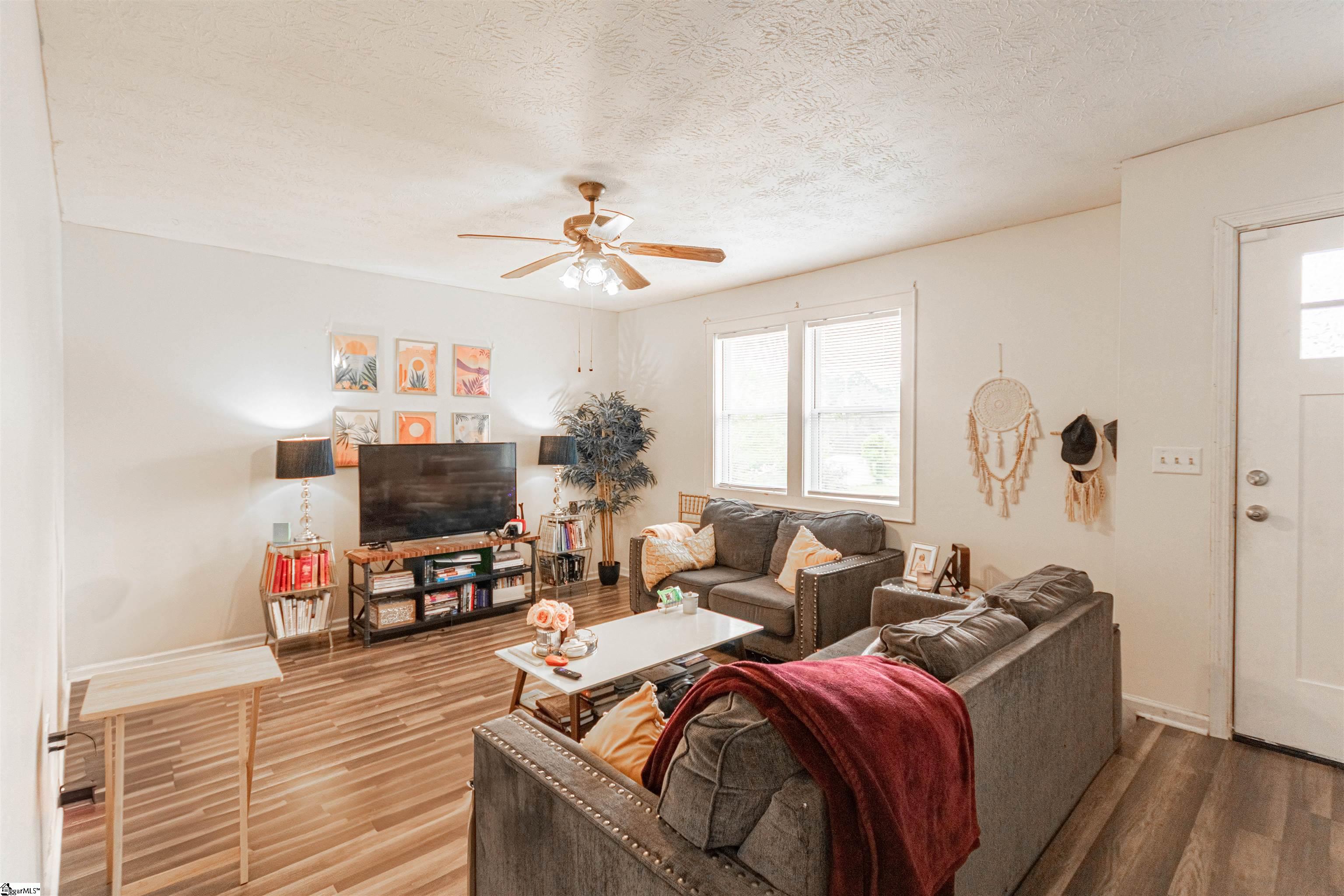 506 Rotterdam Road Easley, SC 29640 - Photo 3 of 19