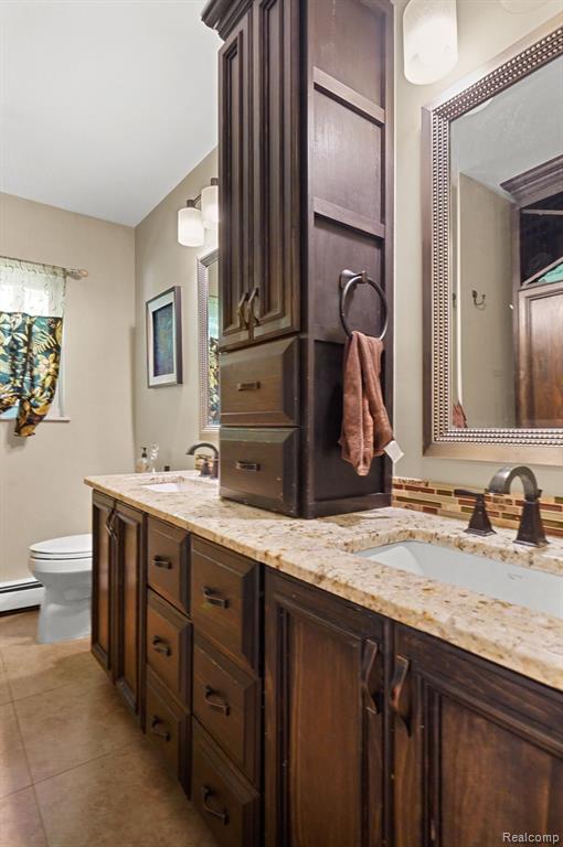 2460 Lakena Road West Bloomfield, MI 48324 - Photo 23 of 53