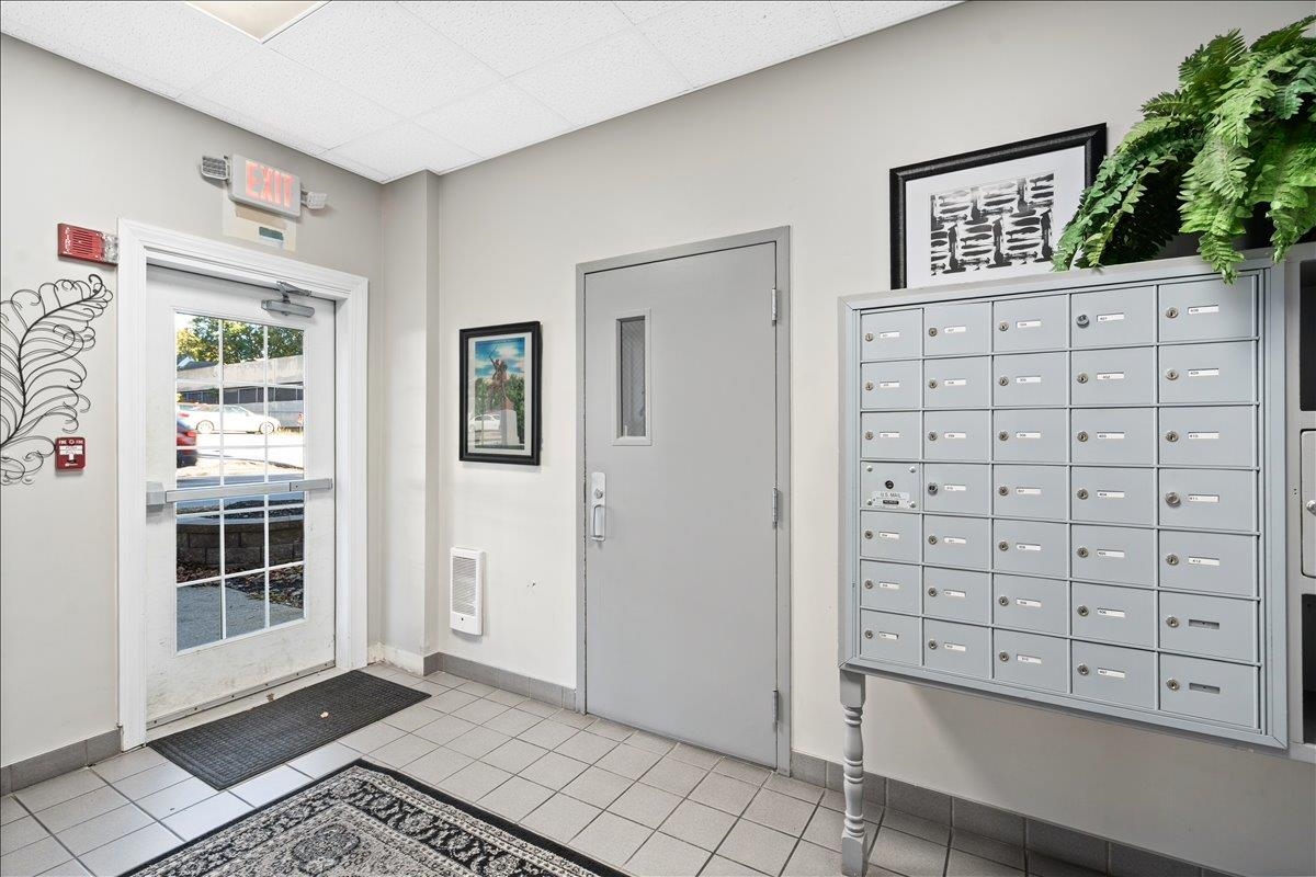 96 River Road, Unit 207 Manchester, NH 03104 - Photo 28 of 38 Gallery Image 28