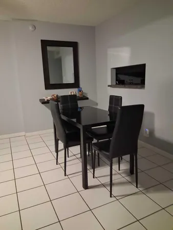 $1,500 | 3161 Northwest 47th Terrace, Unit 111, Lauderdale Lakes, FL 33319
