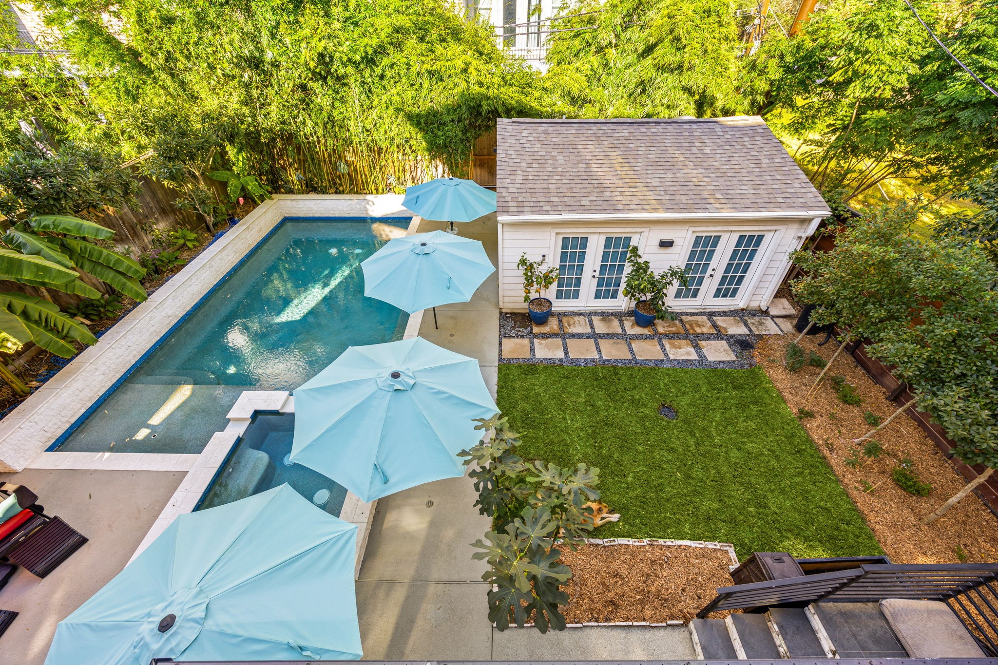 1906 Swift Boulevard Houston, TX 77030 - Photo 35 of 47 Overlook of your urban oasis!