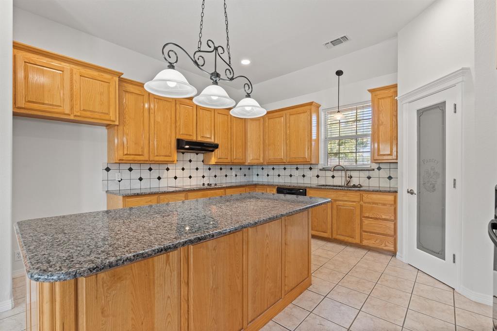 2521 Pecan Springs Road Cleburne, TX 76031 - Photo 12 of 40 Gallery Image 12
