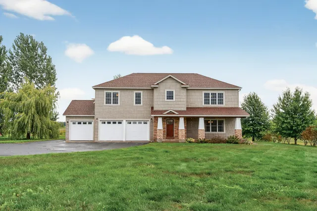 $575,000 | 1318 146th Avenue, New Richmond, WI 54017