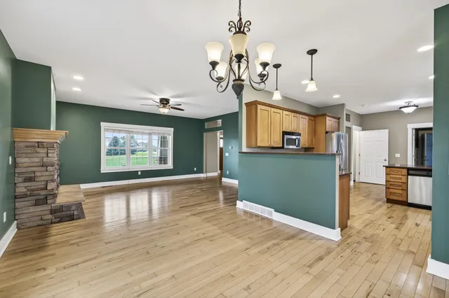 $575,000 | 1318 146th Avenue, New Richmond, WI 54017