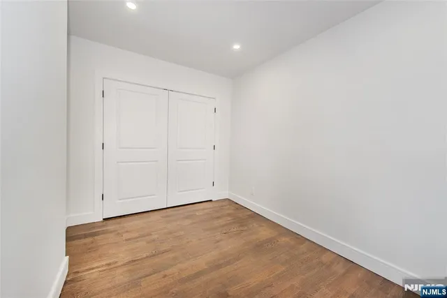 $649,999 | 4 Franklin Place, Hackensack, NJ 07601