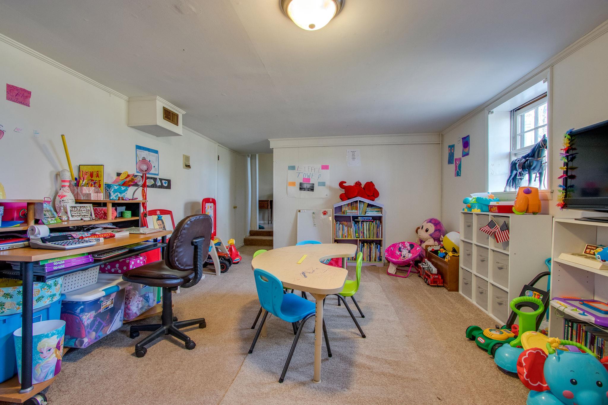 835 Beasleys Bend Road Lebanon, TN 37087 - Photo 33 of 33 a play room with toys