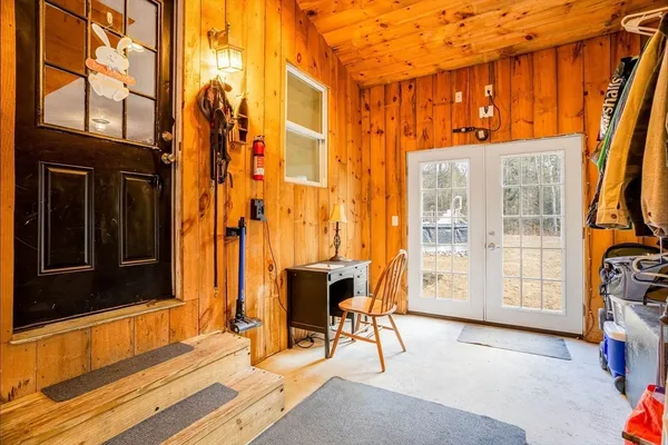 $346,000 | 142 Mattawa Circle, Orange, MA 01364