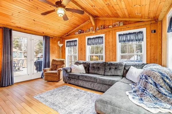 $346,000 | 142 Mattawa Circle, Orange, MA 01364