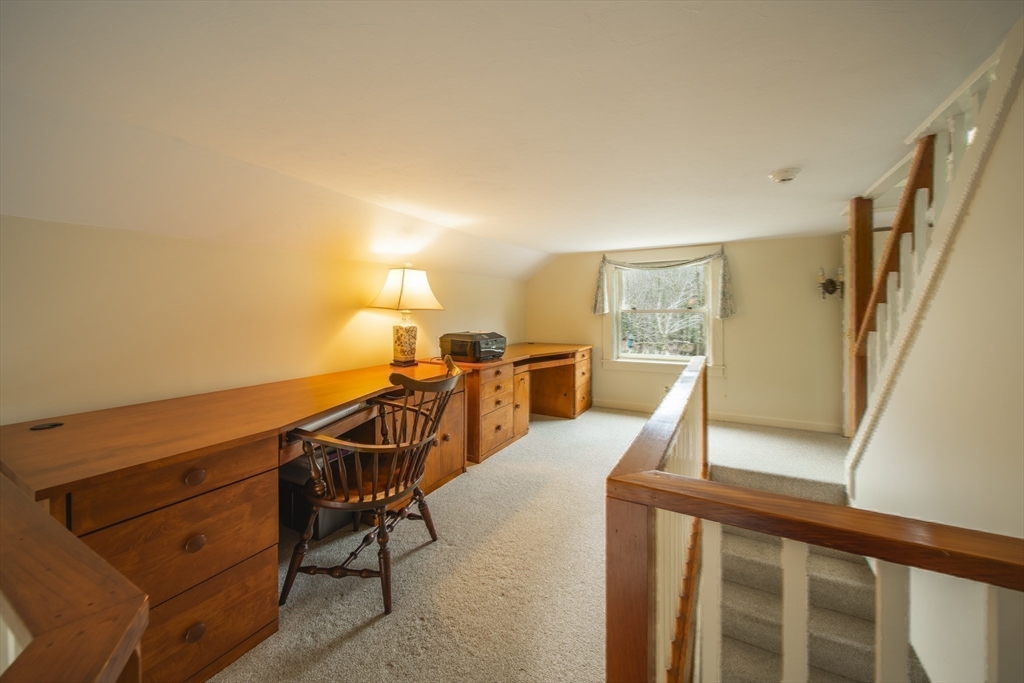 11 Cross Road Ashburnham, MA 01430 - Photo 35 of 42 Gallery Image 35