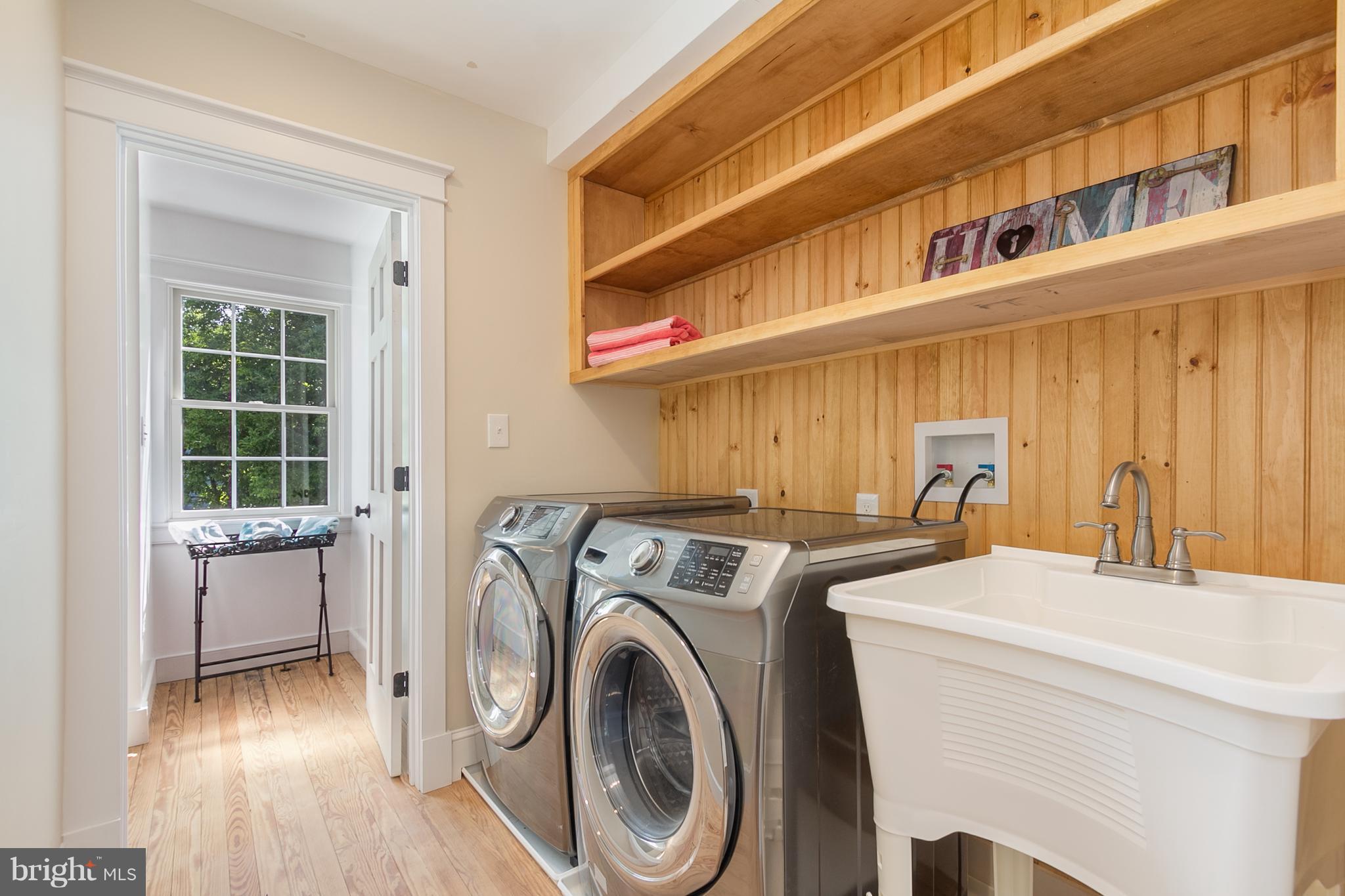 2551 Old Frederick Road Baltimore, MD 21228 - Photo 19 of 30 2nd Level Laundry