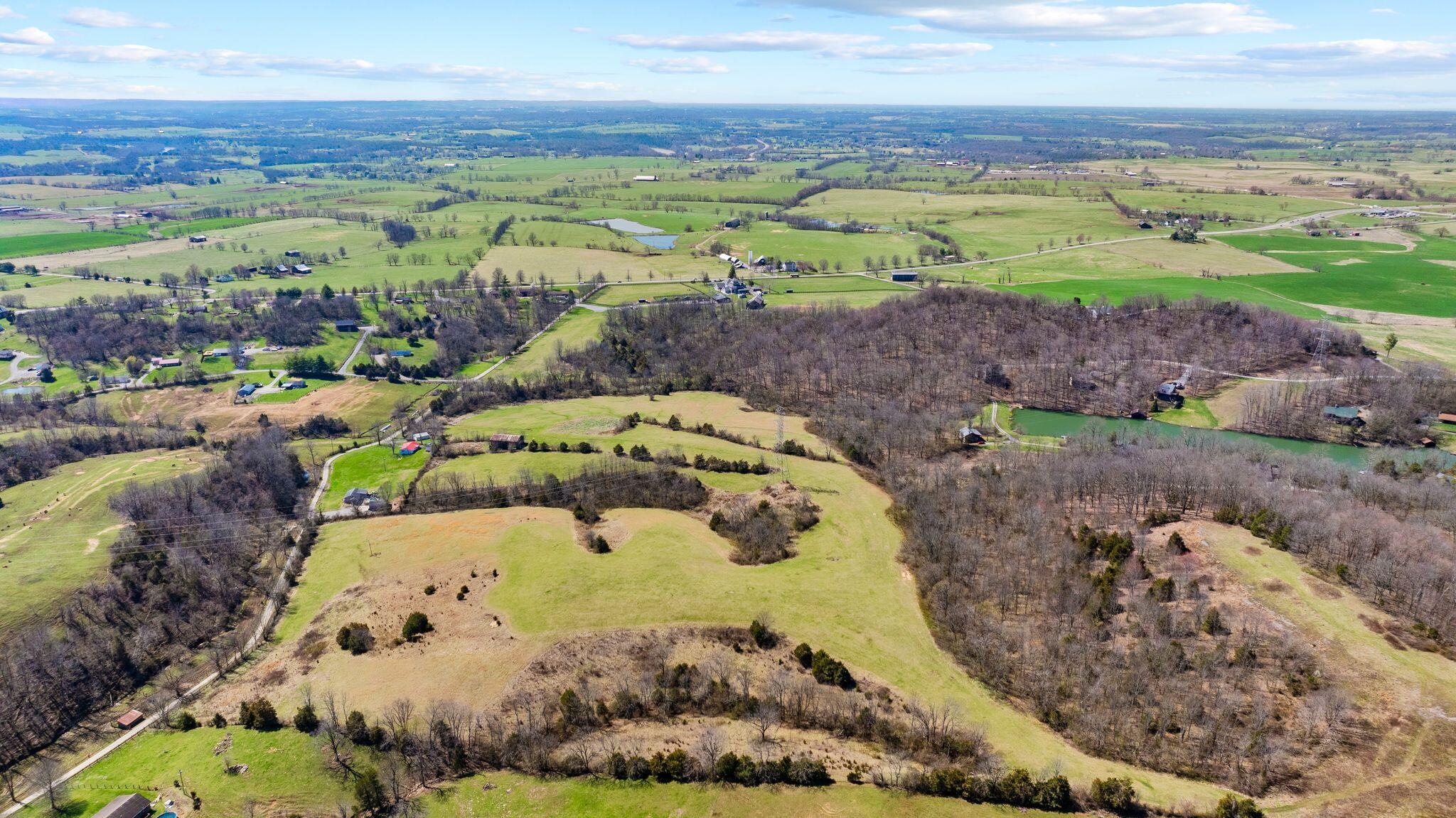265 Simpson Road Lancaster, KY 40444 - Photo 10 of 11 mls_DJI_20250319020518_0056_D