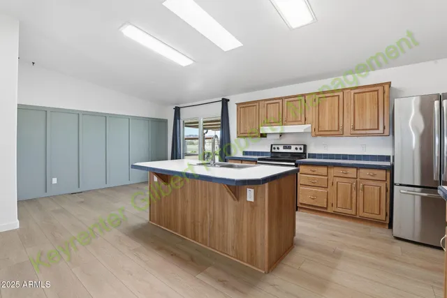 $3,950 | 28732 North Bryce Trail, San Tan Valley, AZ 85144