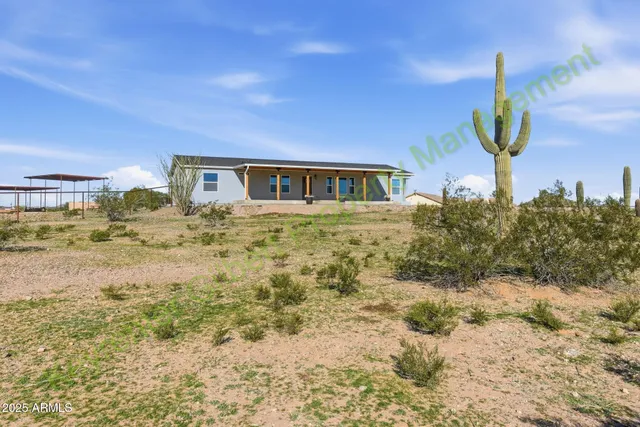 $3,950 | 28732 North Bryce Trail, San Tan Valley, AZ 85144