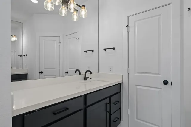 $474,900 | 446 Silver Moon Way, Katy, TX 77493