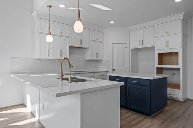 $474,900 | 446 Silver Moon Way, Katy, TX 77493