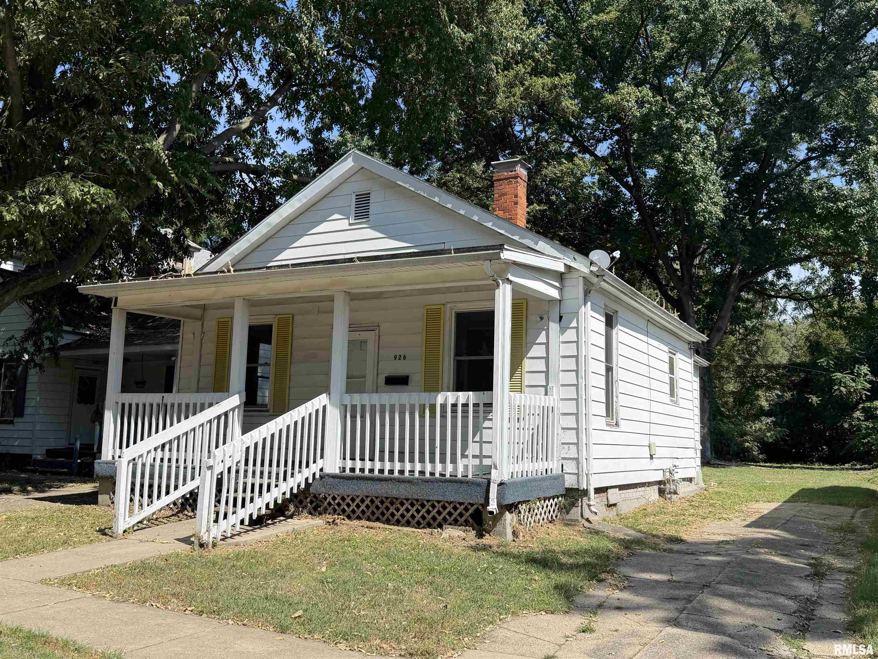 926 North 3rd Street Springfield, IL 62702 - Photo 3 of 7 Gallery Image 3
