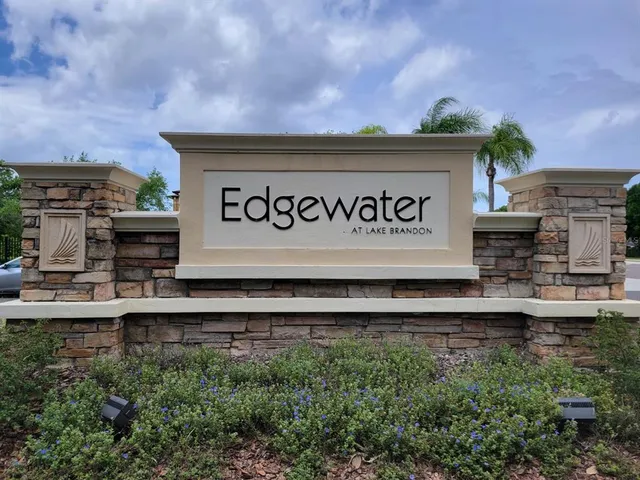 $1,900 | 2624 Edgewater Falls Drive, Brandon, FL 33511