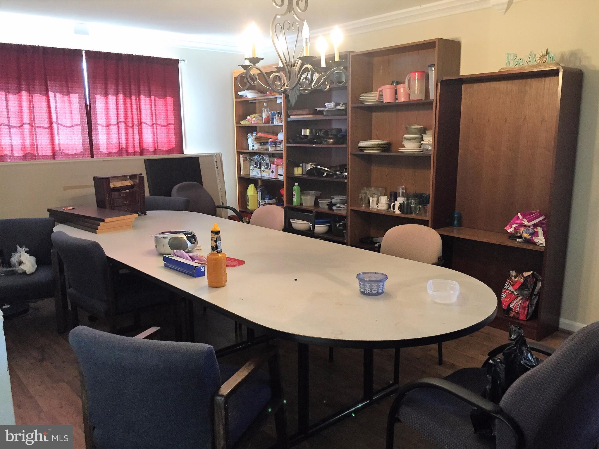 801 Owens Road Oxon Hill, MD 20745 - Photo 8 of 27 Dining Room