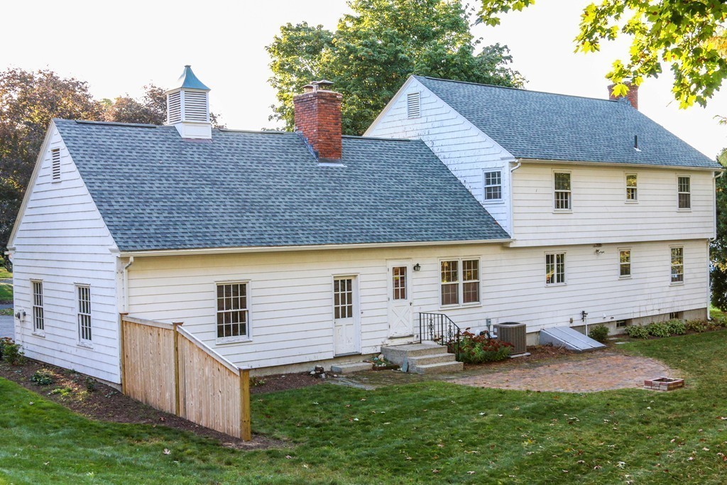 2 Hilltop Road Longmeadow, MA 01106 - Photo 22 of 24 Gallery Image 22