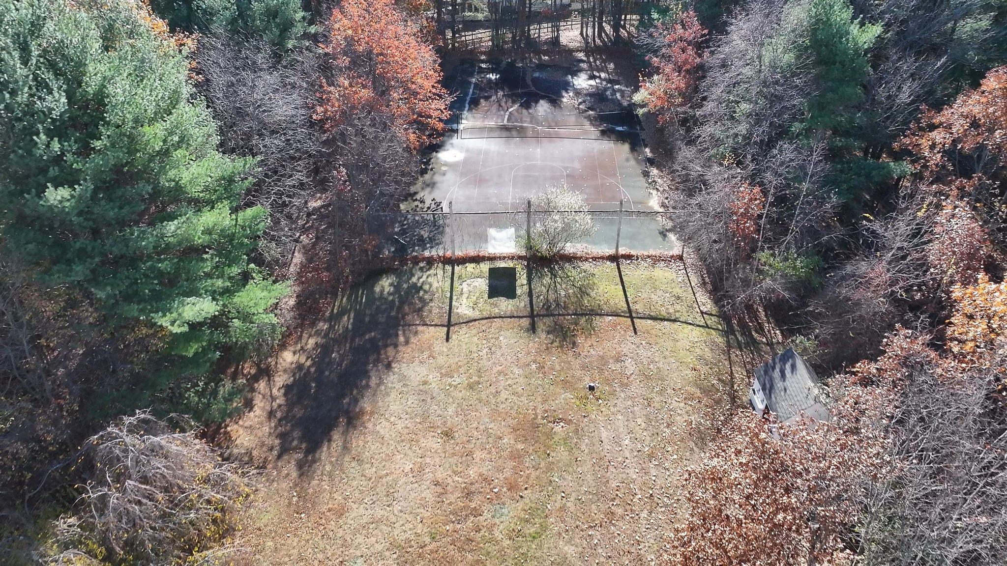 276 North Amherst Road Bedford, NH 03110 - Photo 48 of 56