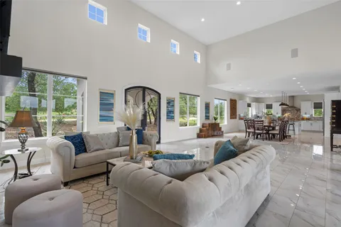 $1,999,999 | 1805 Performer Road, Spicewood, TX 78669