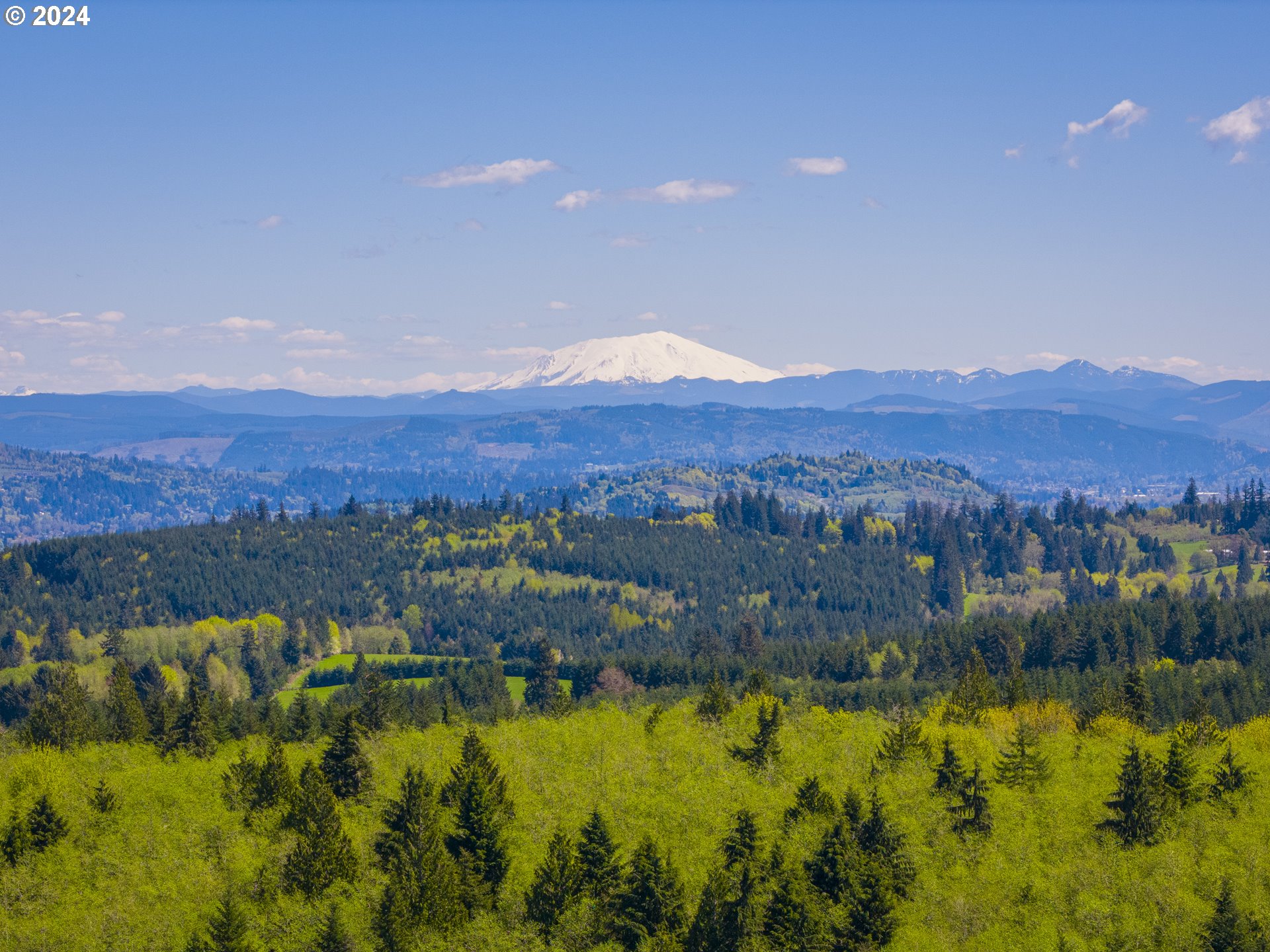 Bodine Clatskanie, OR 97016 - Photo 5 of 31 a view of lake and mountain
