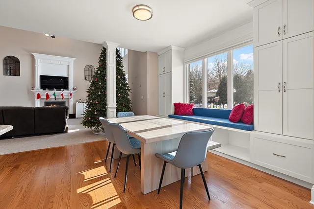 a view of walk in closet