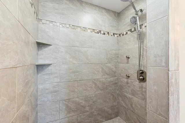 $859,000 | 11701 Golden Gate Drive, Mokena, IL 60448