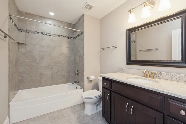 $859,000 | 11701 Golden Gate Drive, Mokena, IL 60448