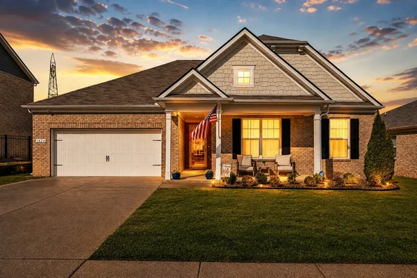 $499,999 | 1426 Marigold Drive, Spring Hill, TN 37174