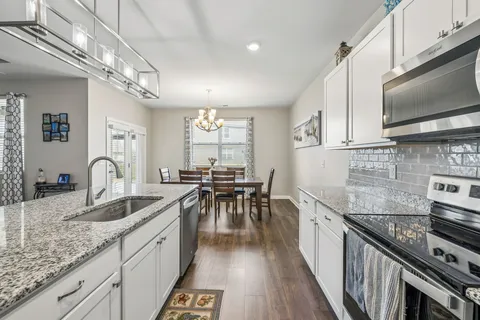 $509,999 | 1426 Marigold Drive, Spring Hill, TN 37174