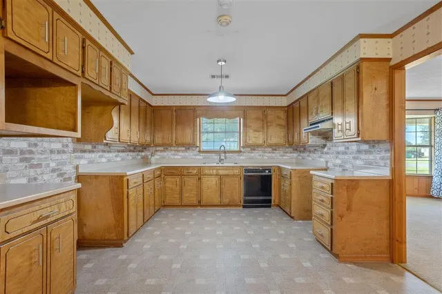 $240,900 | 1422 Grace Avenue, Vinton, LA 70668