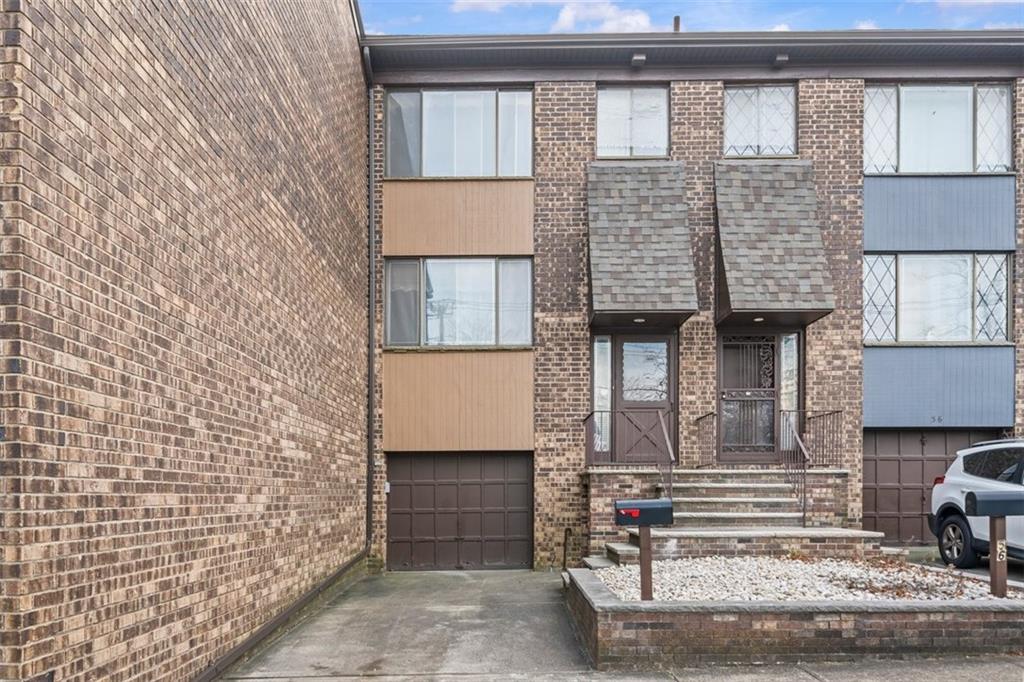 54 Narrows Road South Staten Island, NY 10305 - Photo 1 of 19 Gallery Image 1