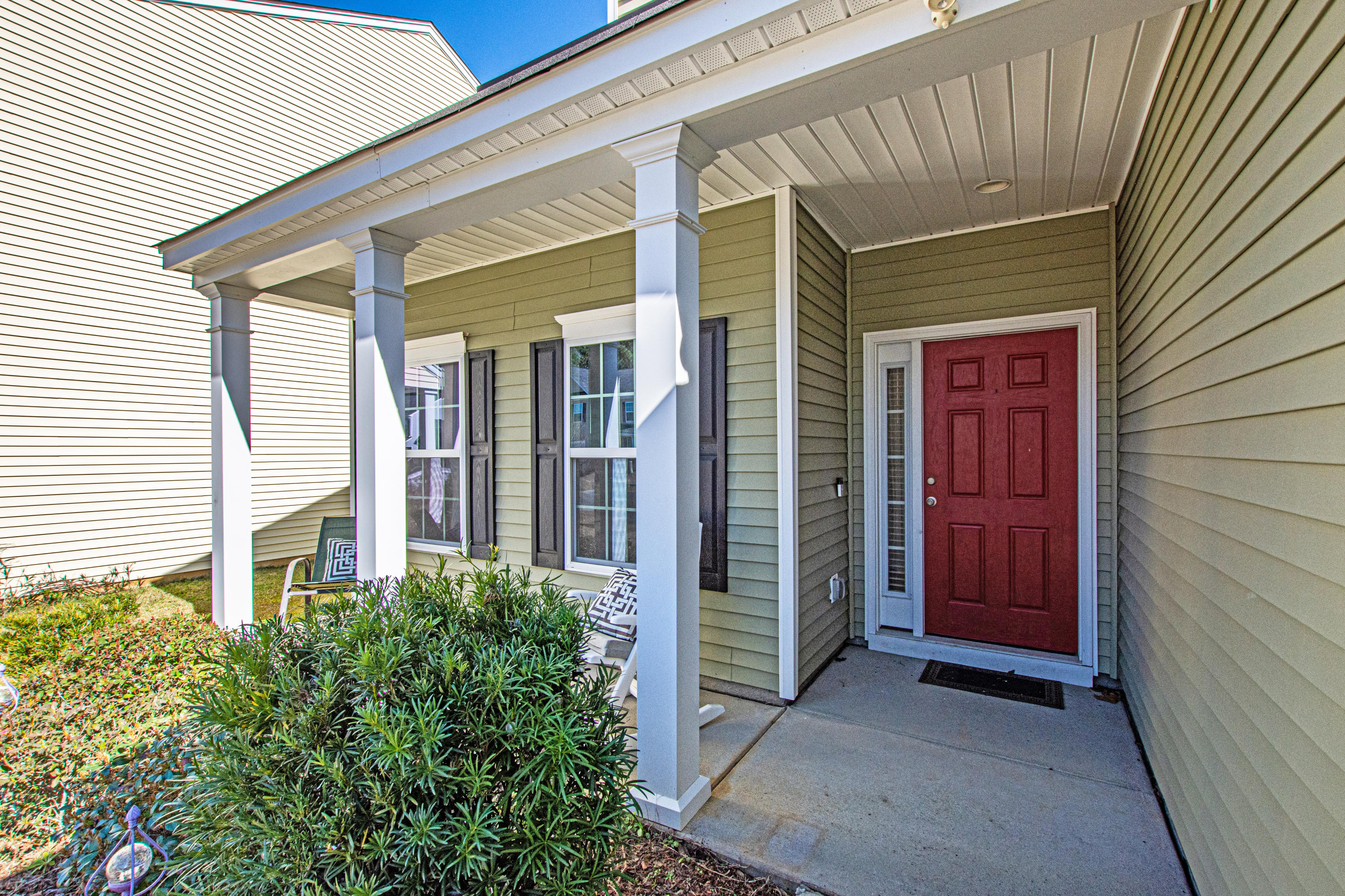 1213 Cosmos Road Summerville, SC 29483 - Photo 4 of 45 0-7