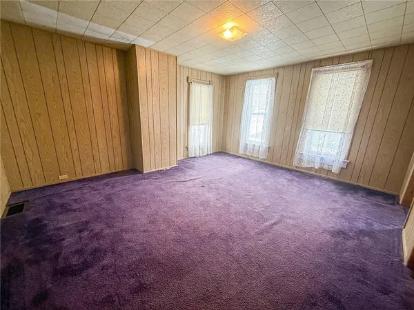 $114,500 | 202 Central Avenue, Chicora, PA 16025