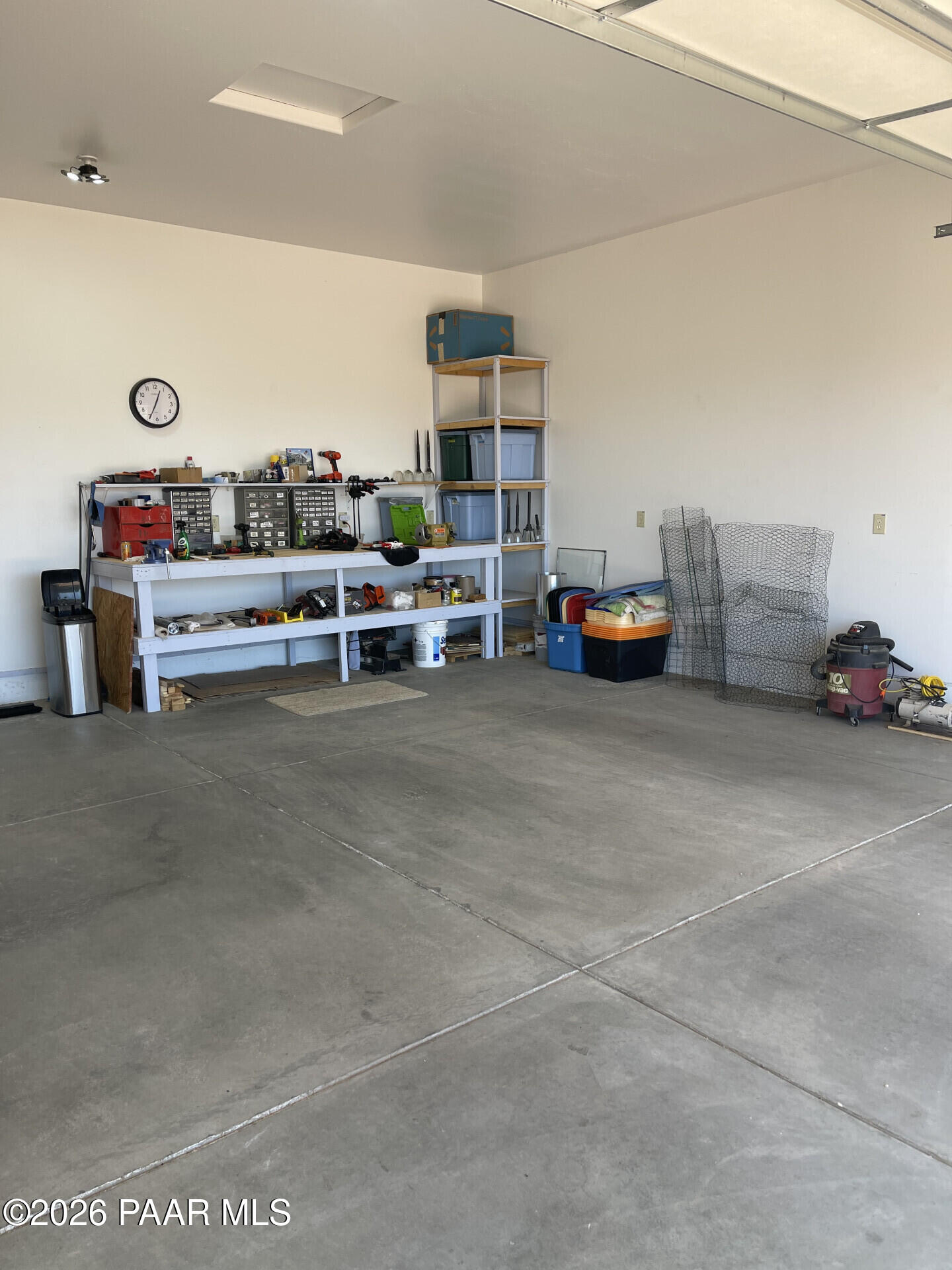 14504 East Ridge Way Dewey-Humboldt, AZ 86327 - Photo 33 of 34 a living room with furniture and a table