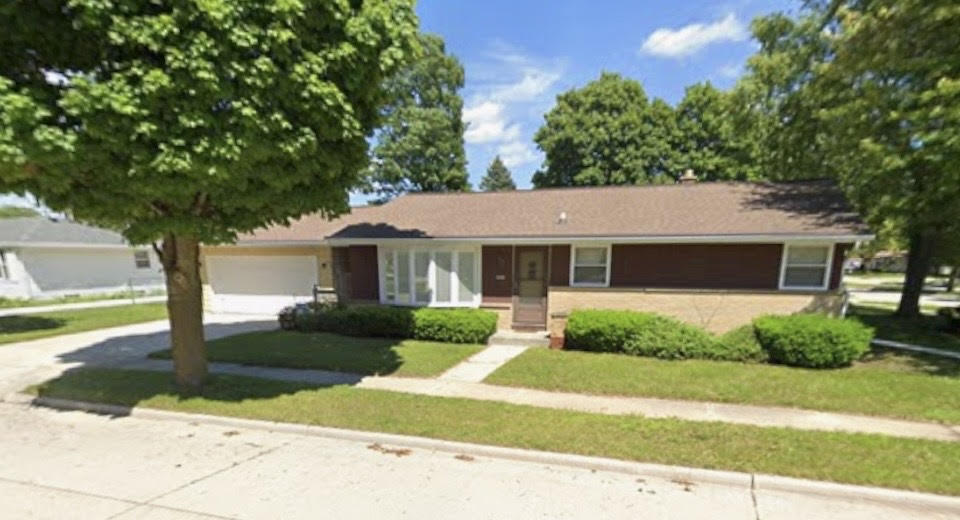 3631 South 16th Street Sheboygan, WI 53081 - Photo 1 of 1 3631 S 16th St