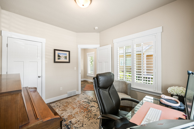 7877 Farm Wood Lane Midvale, UT 84047 - Photo 5 of 39