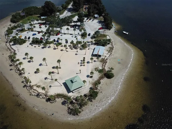 $180,000 | 3399 Mermoor Drive, Unit 207, Palm Harbor, FL 34685