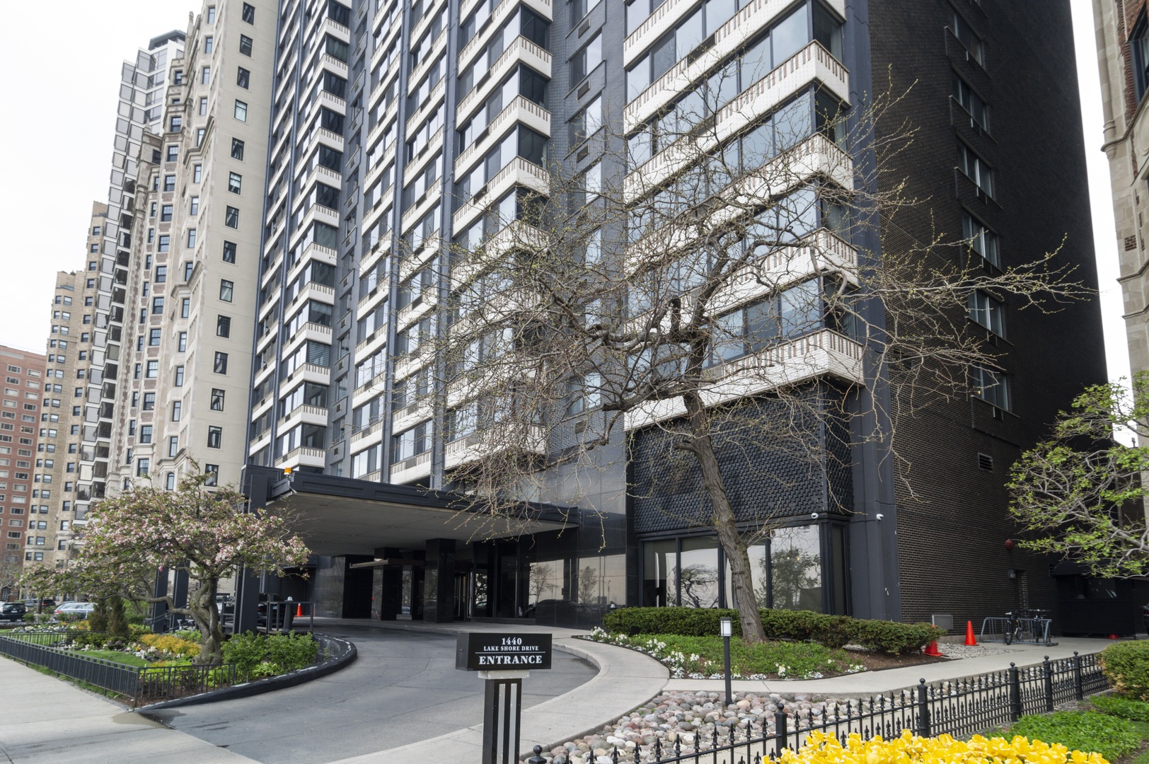 1440 North Lake Shore Drive, Unit 7B Chicago, IL 60610 - Photo 1 of 13