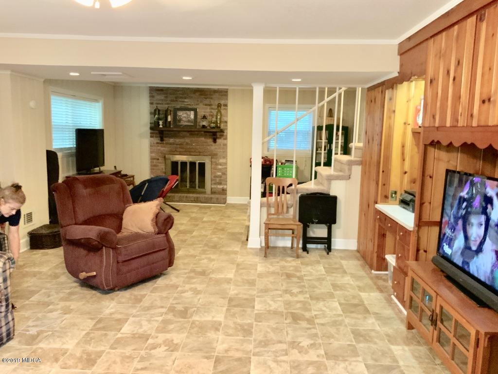 797 Windsor Road Macon, GA 31204 - Photo 14 of 18 Family Room Lower Level