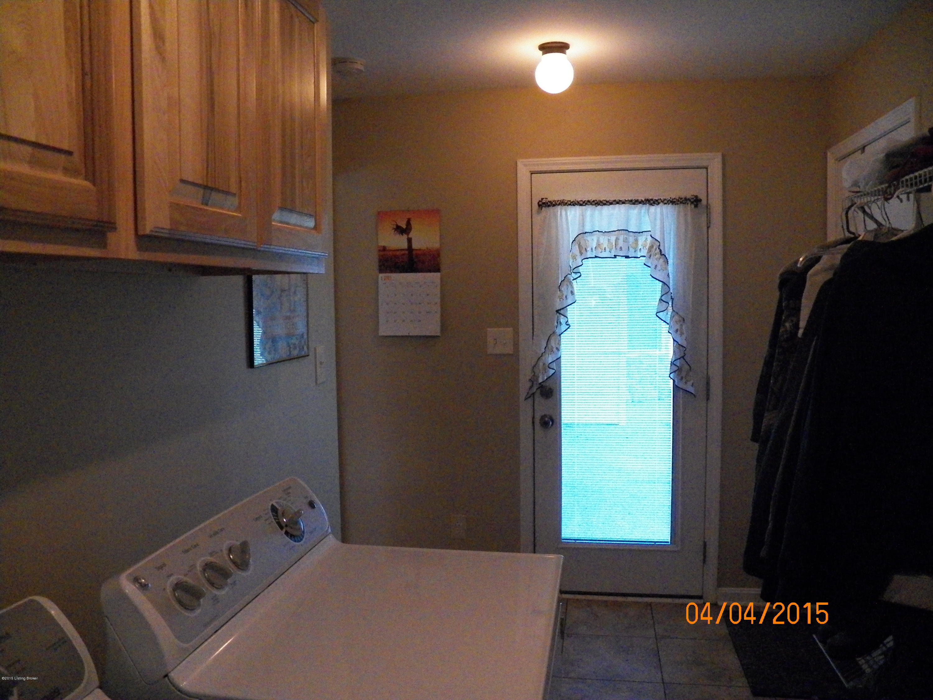 6868 Vigo Road Bagdad, KY 40003 - Photo 43 of 44 101_0086.JPG