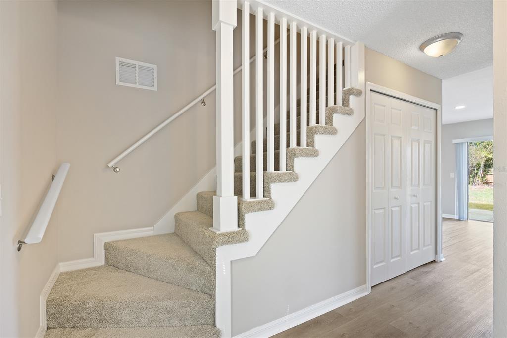 2107 Shady Point Lane Brandon, FL 33510 - Photo 20 of 38 a view of entryway