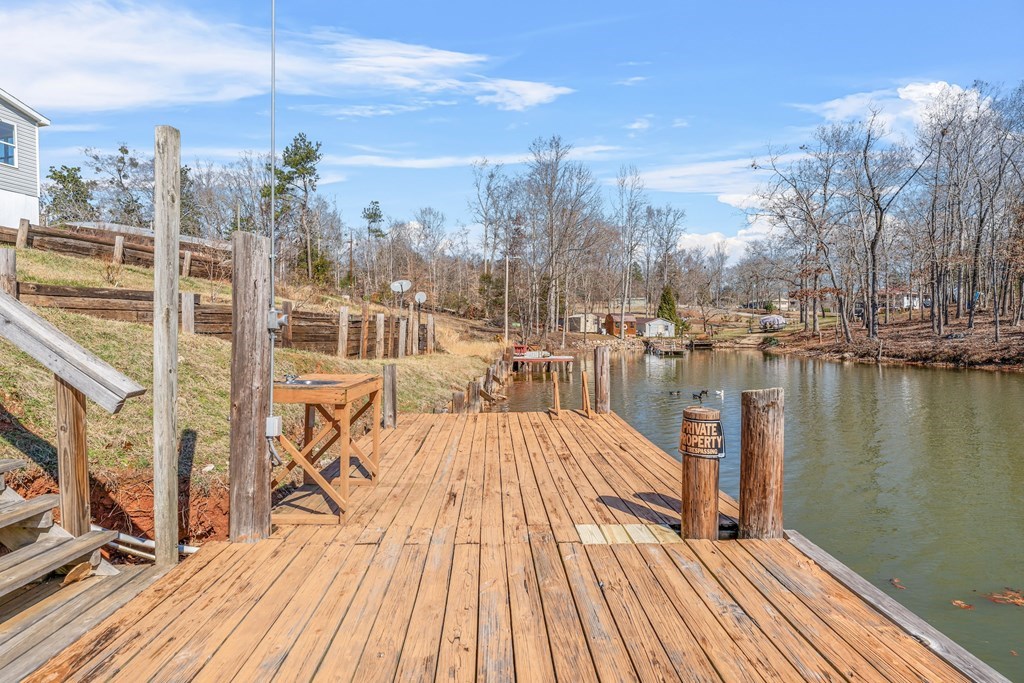 93 Parnell Road Abbeville, SC 29620 - Photo 4 of 50